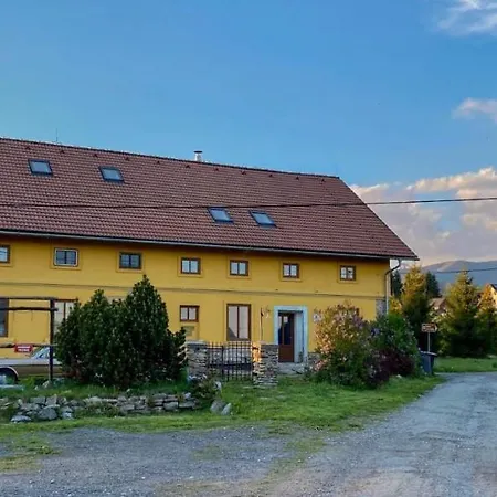 U Dvou Smrku דירה *