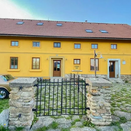 U Dvou Smrku * Dolní Morava